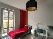 Stanza in appartamento condiviso con 6 camere da letto...