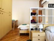 Camera in appartamento condiviso a Loreto, Milano