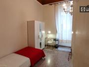 Posto letto in affitto in appartamento con 4 camere da...