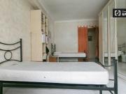 Posto letto in affitto in camera condivisa in...
