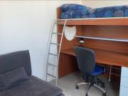 Posto letto in appartamento da 3 stanze singole e 2...