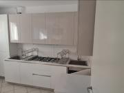 Posto letto in appartamento da 4 stanze singole e 1...