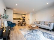 Potato Wharf, Manchester M3, 2 bed flat to rent, £1,800...