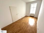 Potentieller Balkon in den begrünten Innenhof Ruhige 3...