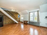 Poynders Road, Balham, SW4, London