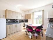 £pppw Bills Incl Flat,forest Road West, 7 Bedroom Terraced