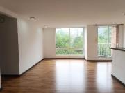 PR21701 Apartamento en arriendo en el sector Los Balsos