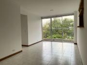 PR21972 Apartamento en arriendo en el sector Patio Bonito