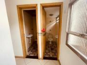 PrÃdio comercial de 375mÂ² com 2 pavimentos