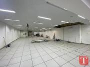 PrÃdio comercial em reforma para locaÃ§Ã£o, Centro