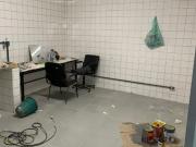 Prãdio comercial, reformado a poucos metros da ponte...