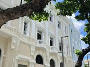 Prédio historico inteiro com 3000 m2 T+ 2 andares todo...