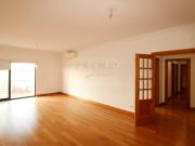 PRAÇA DE ESPANHA APARTAMENTO T3 EM PREDIO COM SEG. 24H...