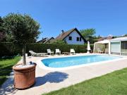 Prächtige Doppelhaushälfte / 4 Schlafzimmer / 3 Bäder /...