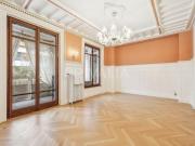 Prächtige Luxuswohnung am rechten Ufer