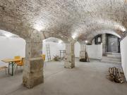 Prächtiger Gewölbekeller im Herzen des Viertels Bourg