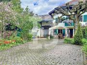Prächtiges Bauernhaus im Herzen des Dorfes Bernex