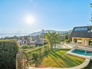 Prächtiges unabhängiges Anwesen mit atemberaubender Aussicht