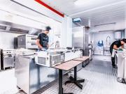 Prächtiges, voll ausgestattetes Küchenlabor in Crisser 120 m