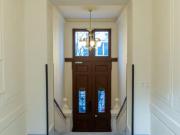 Prachtvoll sanierte 3 Zimmerwohnung im Stilaltbau