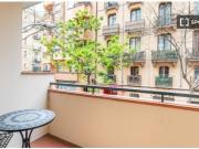 Práctico apartamento amueblado en Carrer de Mata