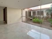 Prado Coapa, Casa remodelada en fraccionamiento cerrado