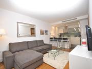 Praed Street, Paddington W2, 2 bed flat to rent, £3,432...