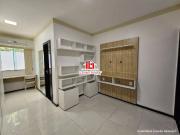 Praia dos Passarinhos, Casa 6 quartos/Suítes, lazer...