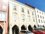 Praktisches Lager direkt am Hauptplatz