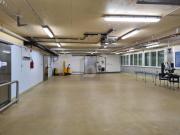 PRATKTISCH UND ZENTRAL, MIT IDEALER ABLADERAMPE