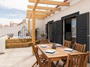 Prdio com 5 Apartamentos Renovado Baixa de Albufeira