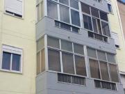 Prdio remodelado na Amadora 11 Fraes T2