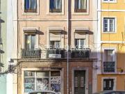 Prdio residencial para recuperar em Campo de Ourique