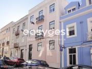 Prdio Urbano, com 3 andares, em Arroios/Anjos Lisboa