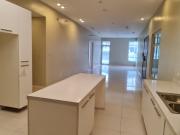 Pre loved Horseshoe Village Condominium/Apartment for Sale