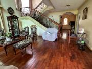 Pre Owned 2 Storey House in BF Resort Village Talon Dos...