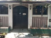 PRe Owned House and Lot for Sale in MAx's Village...