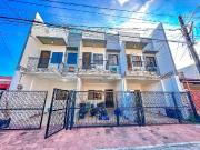 Pre owned Townhouse For Sale in Camella 1 Talon Dos Las...