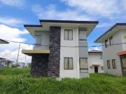 Pre selling House in Cavite Vermossa for sale daang hari