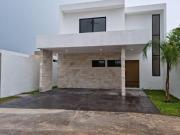 Pre venta casa en privada Aire Puro