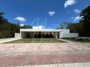 Venta de Casa en Cancun en Residencial Lagos Del Sol