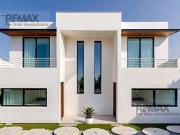 Pre Venta de casas en condomininio con alberca en...