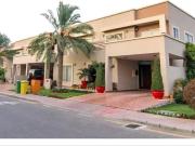 Precinct 10A 200 Gaz luxury villa Available For sale in...