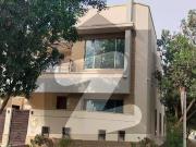 Precinct 1 272 yard Villa For Sale