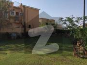 Precinct 35 sports city CORNER Villa 350 Square Yards...