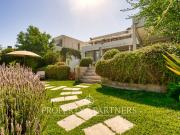 Preciosa casa en venta Condominio Álvaro Casanova