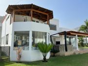 Preciosa Casa *1190m2* Calle La Escarpada La Planicie La...