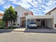 Preciosa casa a la venta en Condominio Cumbres