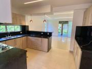 Preciosa Casa Campestre sector las Mercedes