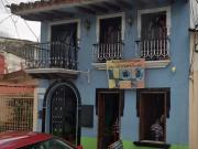 PRECIOSA CASA COLONIAL CON USO COMERCIAL EN EL CENTRO DE...